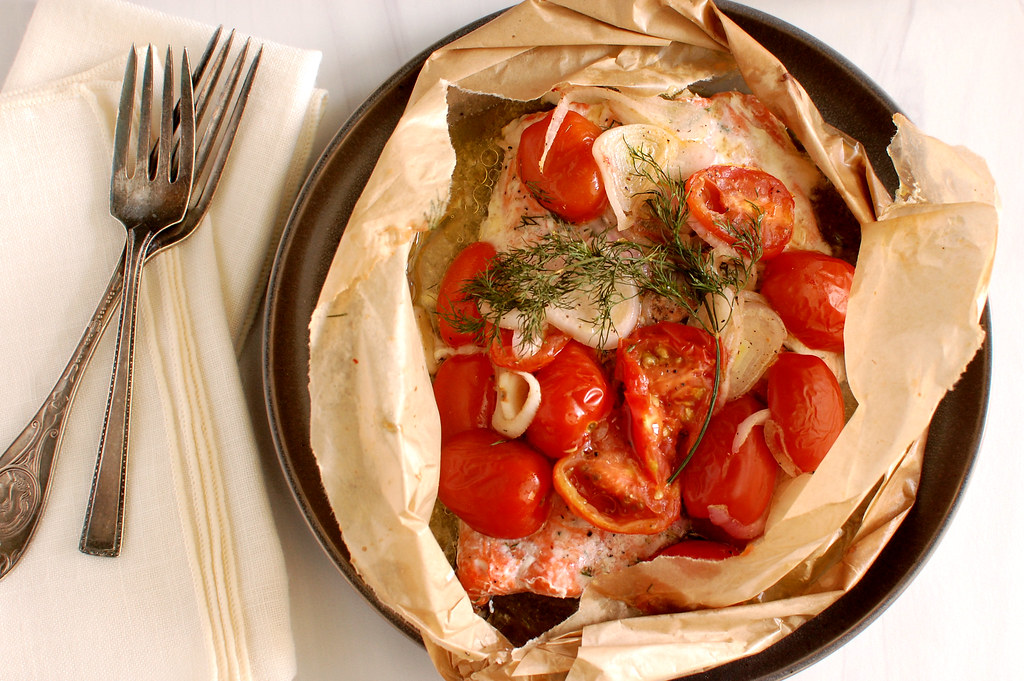 anti-anxiety recipe: salmon baked in parchment paper
