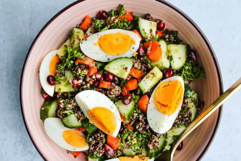 Cold Chopped Quinoa Salad with Eggs
