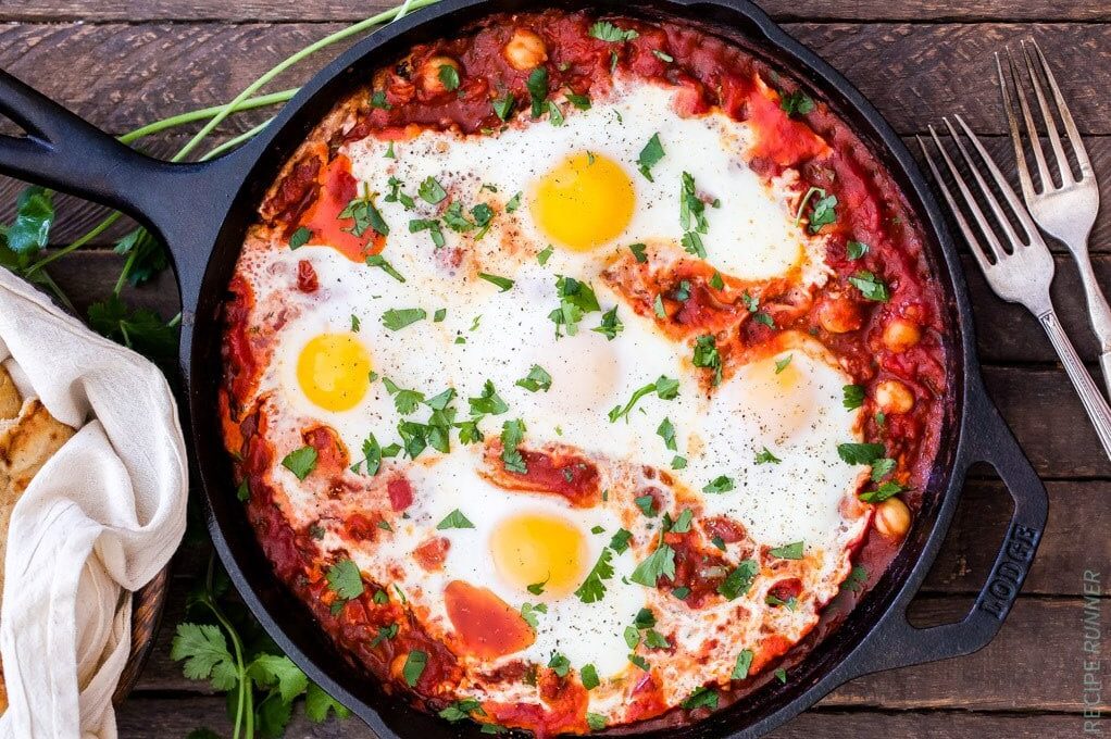 Moroccan-Inspired Baked Eggs With Chickpeas