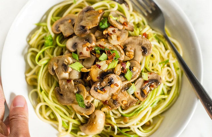 healthy mushroom recipes: zucchini noodles with mushrooms