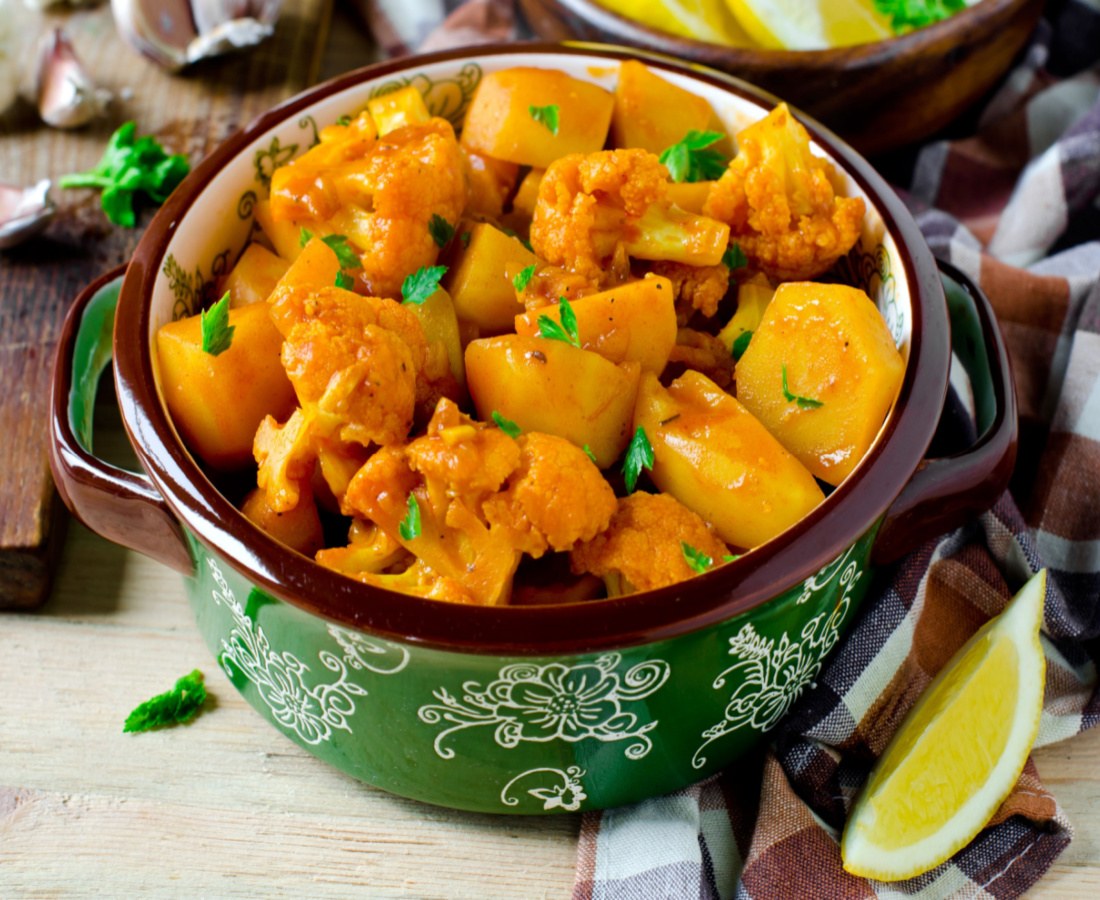 low calorie dinner recipes: Vegan Sweet Potato Curry
