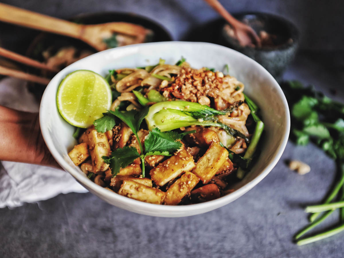 15-Minute Thai Basil Tofu