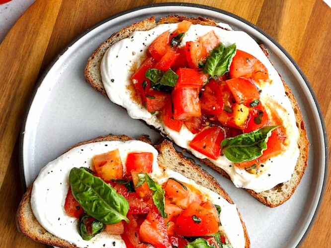 Tomato-basil whipped cottage cheese toast