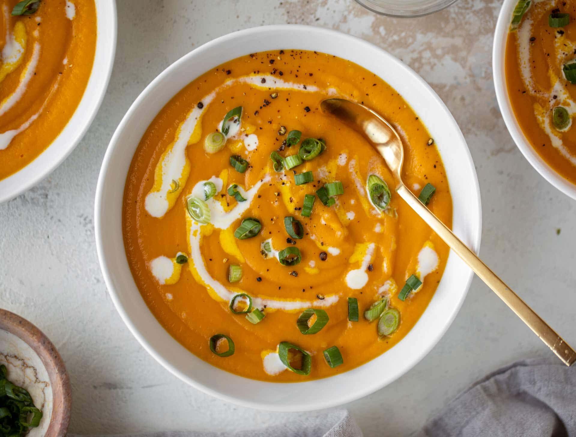 Roasted Carrot Coconut Soup