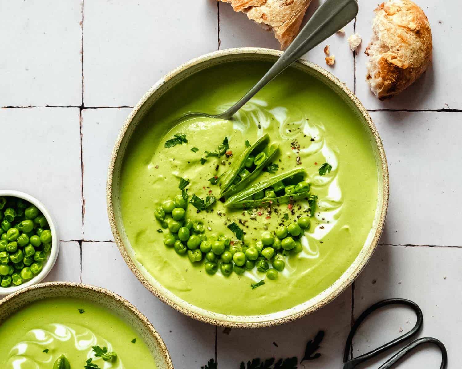 15-Minute Broccoli and Pea Soup