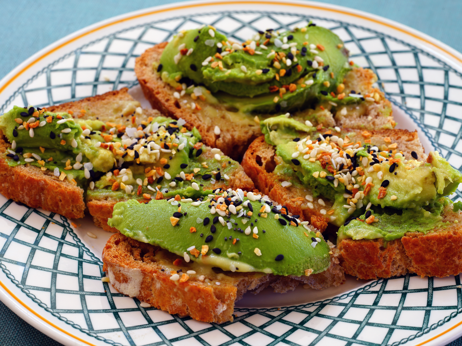 everything avocado toast on a plate