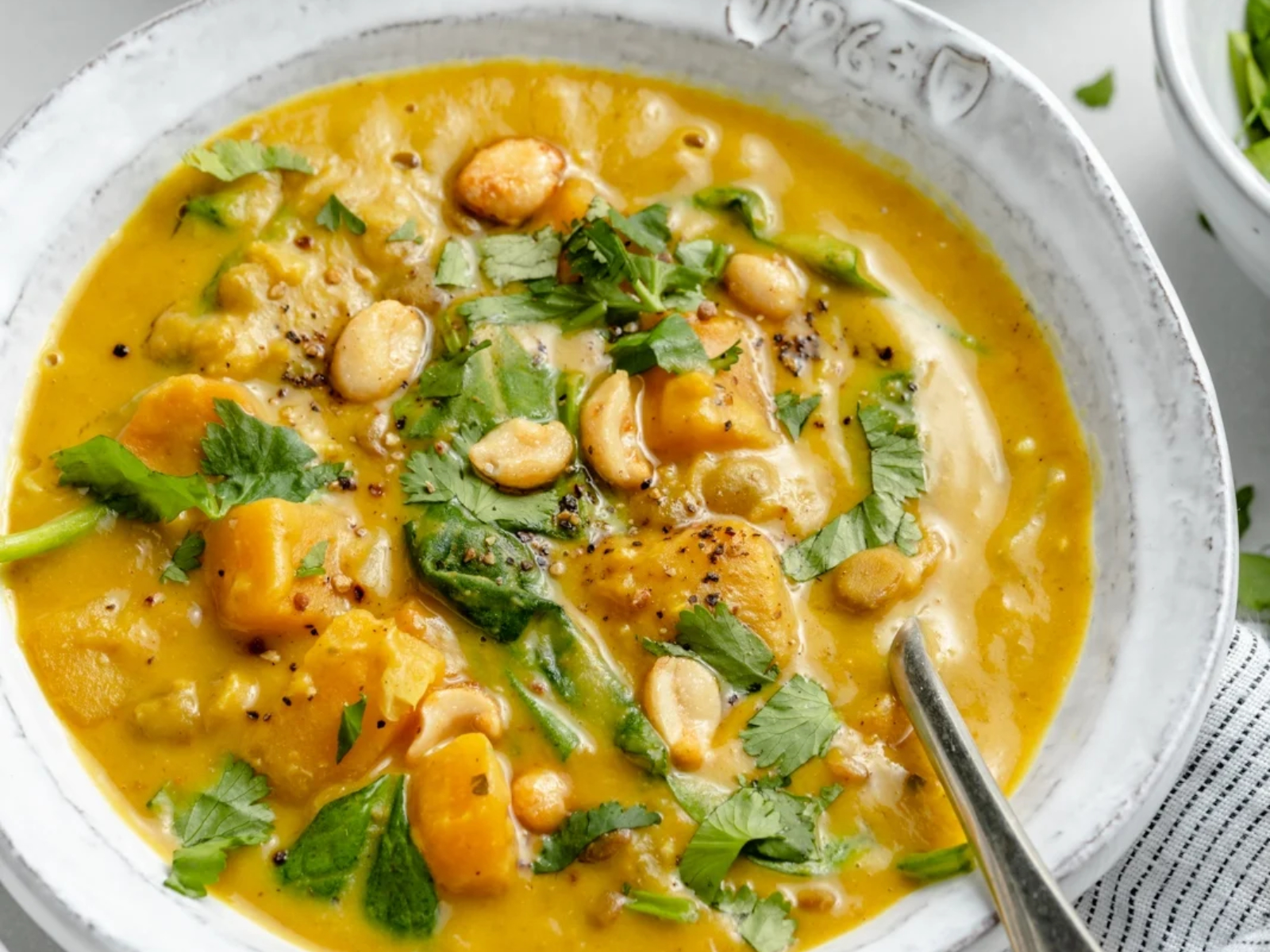 12 Fall Soup Recipes For Healthy, Cozy Meals