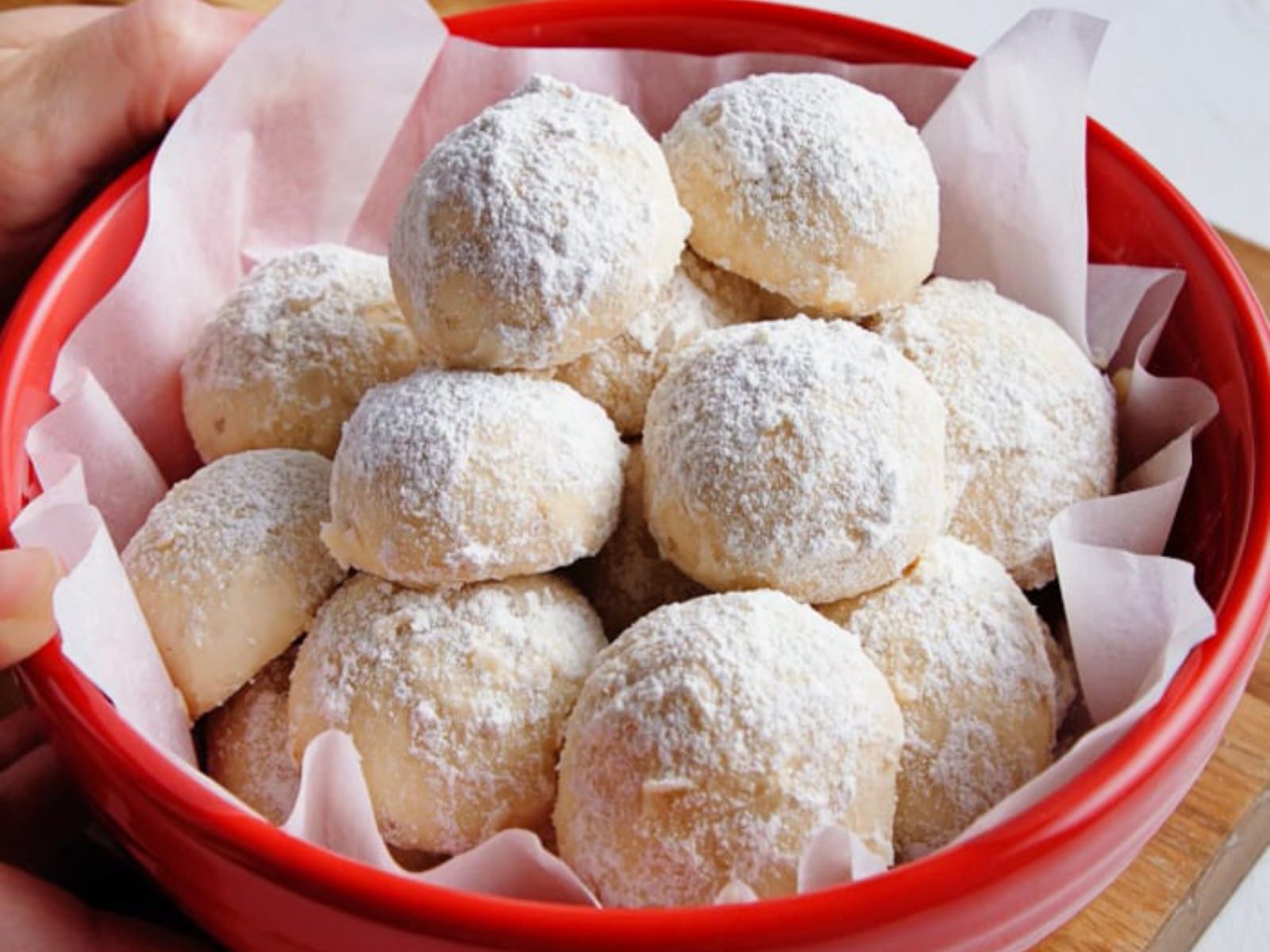 4-Ingredient Snowball Cookies