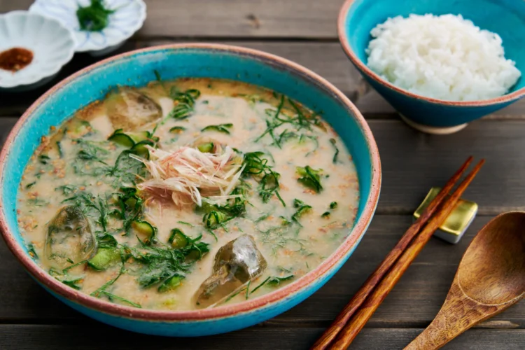 Hiyajiru (Japanese cold miso soup)
