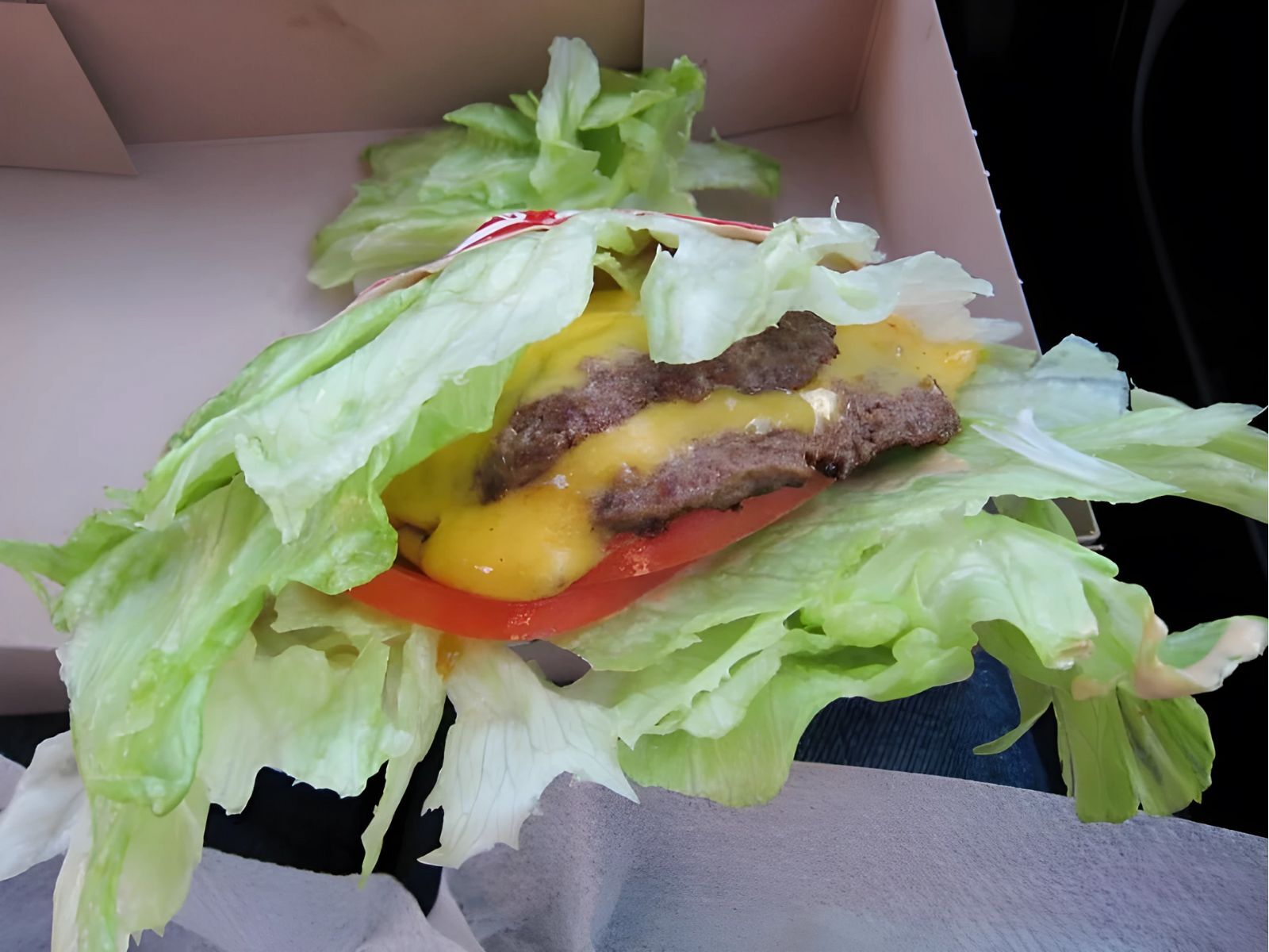 low-calorie fast food: In-N-Out Protein style burger