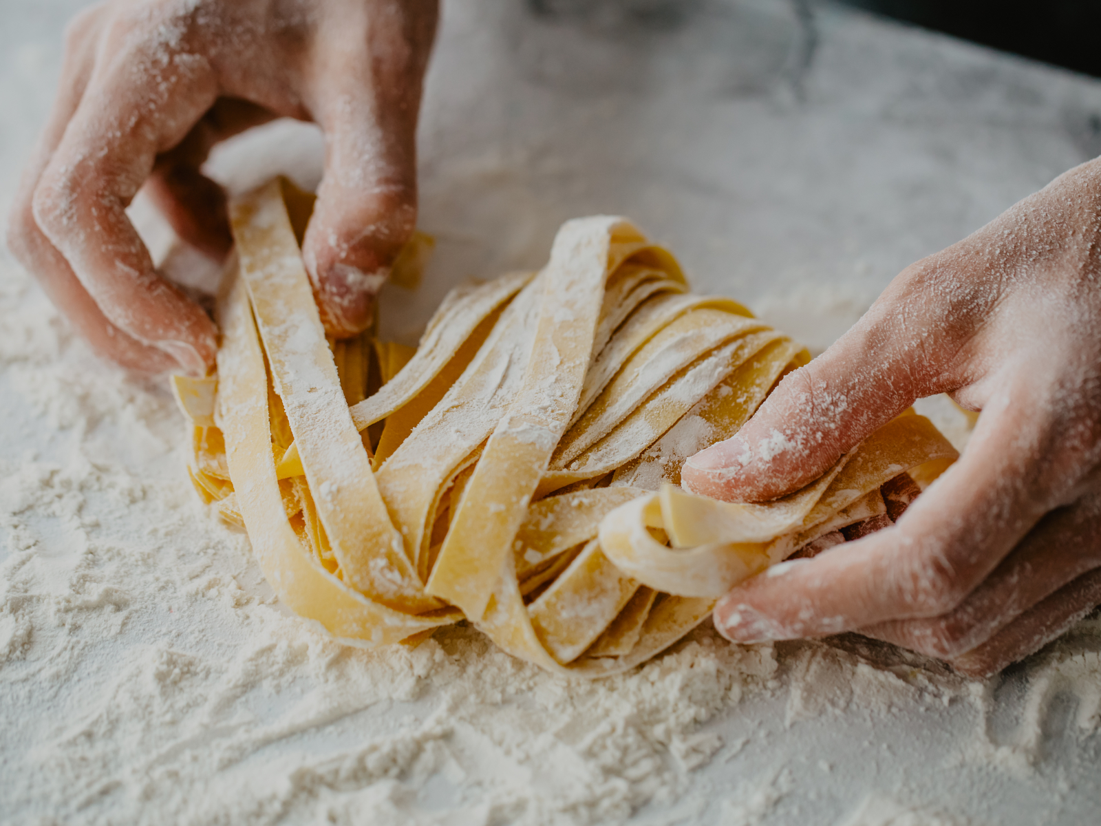 making fresh homemade pasta