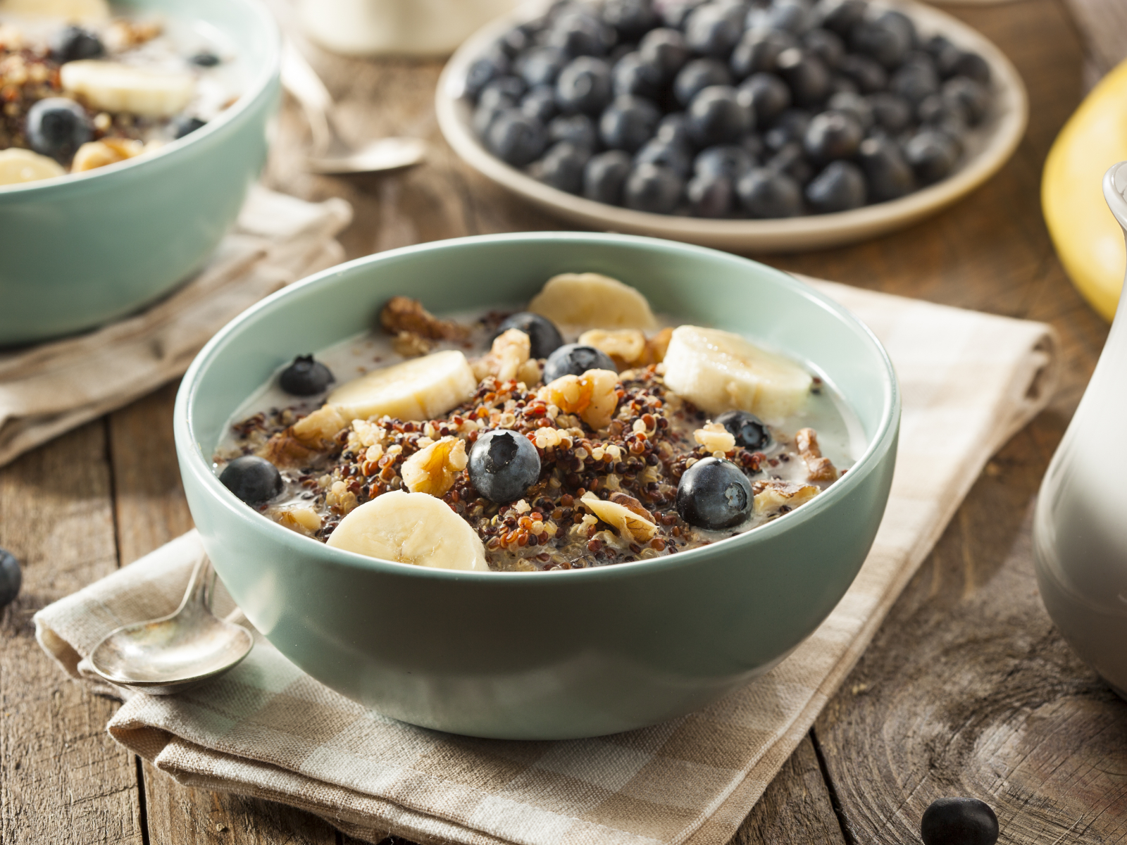 breakfast quinoa bowl with fruit and nuts