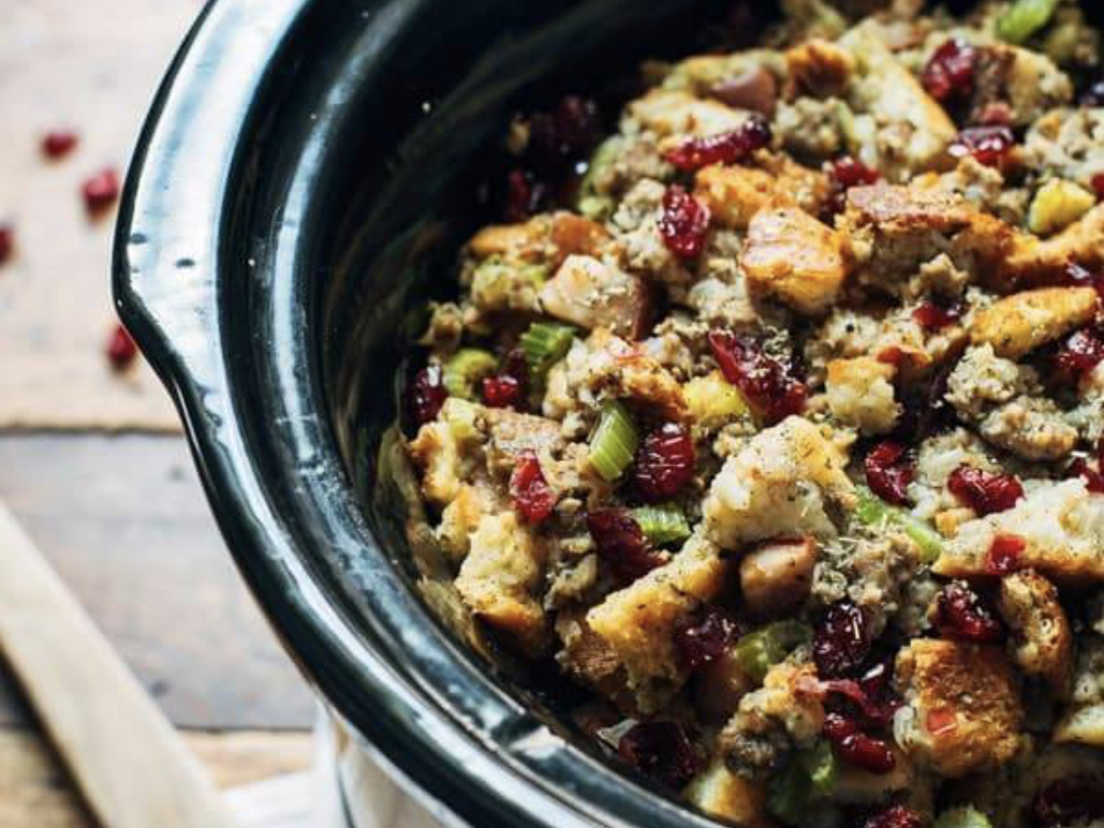 slow cooker pear and sausage stuffing