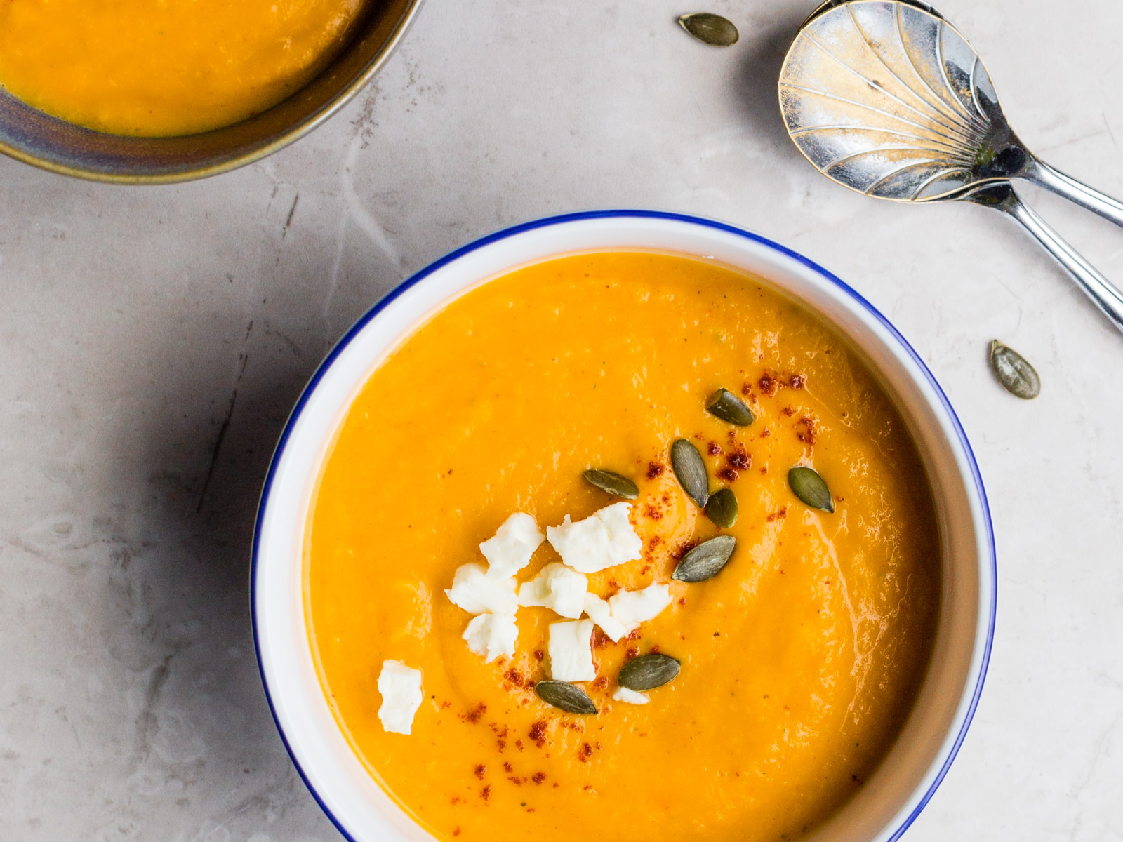 soup with pumpkin seeds