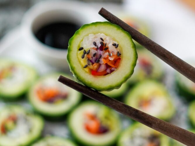 vegan cucumber sushi