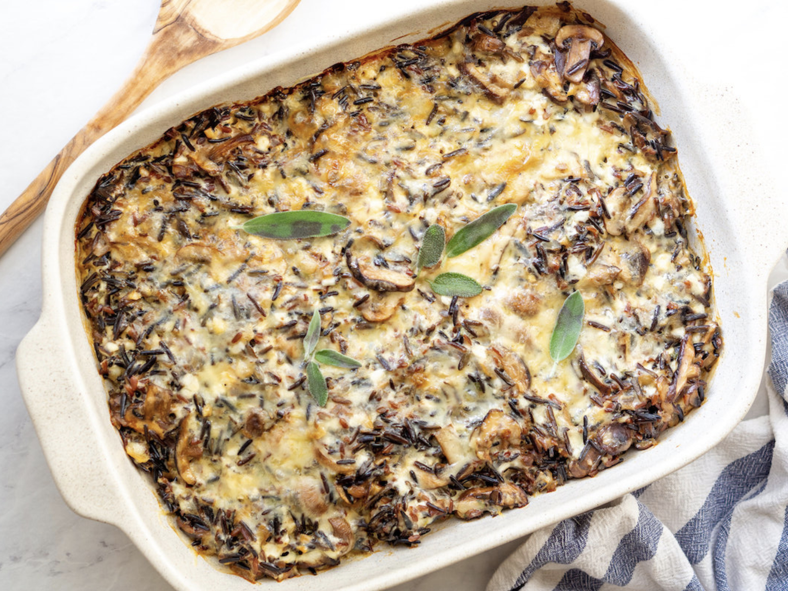 wild rice casserole with mushrooms and cheese